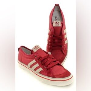 Men’s size 12 adidas nizza classic red shoe